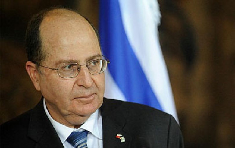 وزير الحرب الإسرائيلي يعالون يستقيل من الحكومة ويعلن اعتزال الحياة السياسية