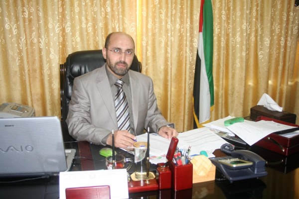 الكيالي: تم إضافة 1412 موظفاً لكشف المستفيدين من المنحة القطرية