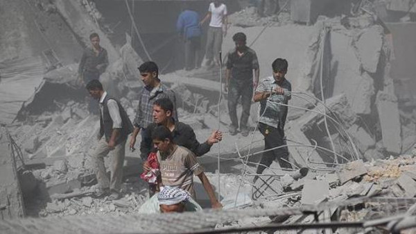 مقتل 25 طفلاً  إثر الضربات الجوية على بلدة القورية بريف دير الزور