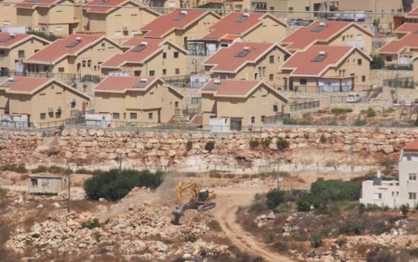 شعث: 62% من مساحة الضفة تحولت إلى مستوطنات