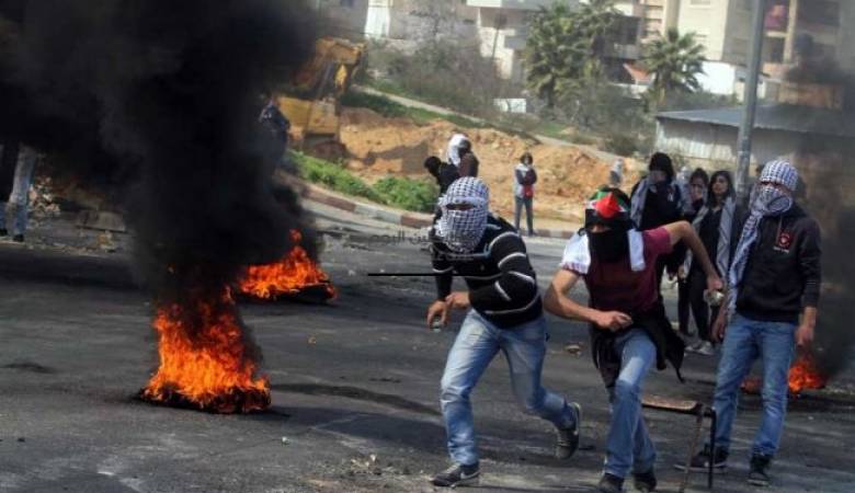 إصابة شاب برصاص الاحتلال واستدعاء 3 شبان في سلواد