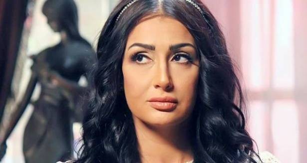 المحكمة تؤجل الحكم على غادة عبد الرازق والمحامي يستعين بهذه "الروشتات"!