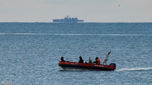 العثور على أجزاء من الطائرة العسكرية الروسية في البحر الأسود