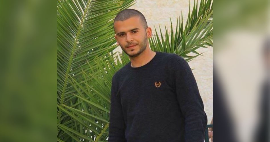 "النجاح الوطنية" تمنح الأسير عزمي نفاع درجة البكالوريوس في القانون