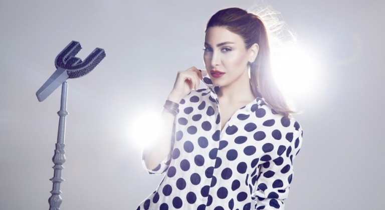 يارا تغازل ابنها الكتالوني الجديد قبل لقاء آرسنال الناري