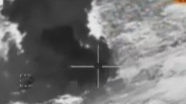 التحالف يدمر قاربين حوثيين محملان بالأسلحة في الحديدة