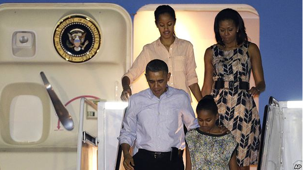 أوباما السائح الباهظ.. هل كلفت رحلاته 100 مليون دولار؟
