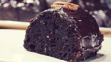 كيكة الموز بالجوز