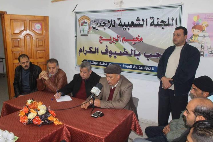 اللجنة الشعبية تُطلع أصحاب المنازل المدمرة على المشروع الأمريكي لإعادة الاعمار