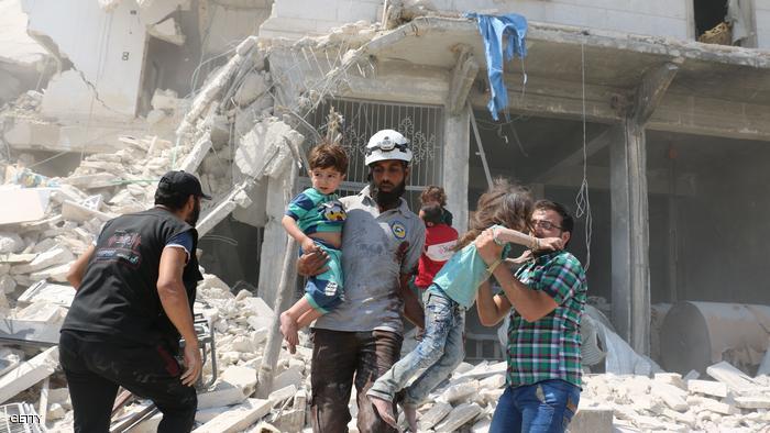 قتلى مدنيون في غارات جوية روسية وسورية بحلب.. ومعارك بريف اللاذقية