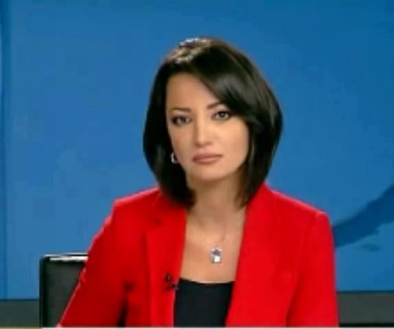 غادة عويس توجه كلمات نارية ” لافخاي أدرعي ” بعد ان هنأ الشعب الفلسطيني بعيد الاضحى المبارك