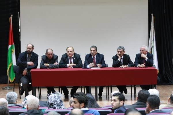 الطيراوي يترأس اجتماعاً لمفوضية المنظمات الشعبية بحركة فتح