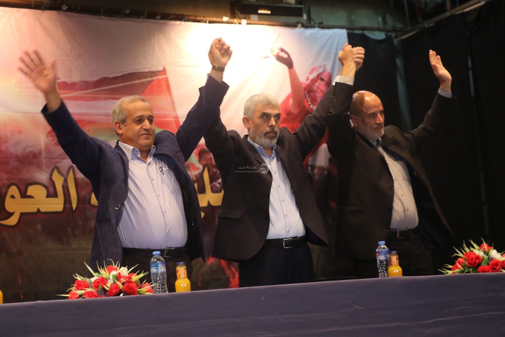 بالفيديو والصور: "السنوار" يلتقي النخب الشبابية بغزة لبحث استعدادات مليونية العودة