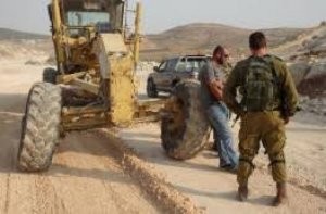 الاحتلال يستولي على حفّار شرق بيت لحم