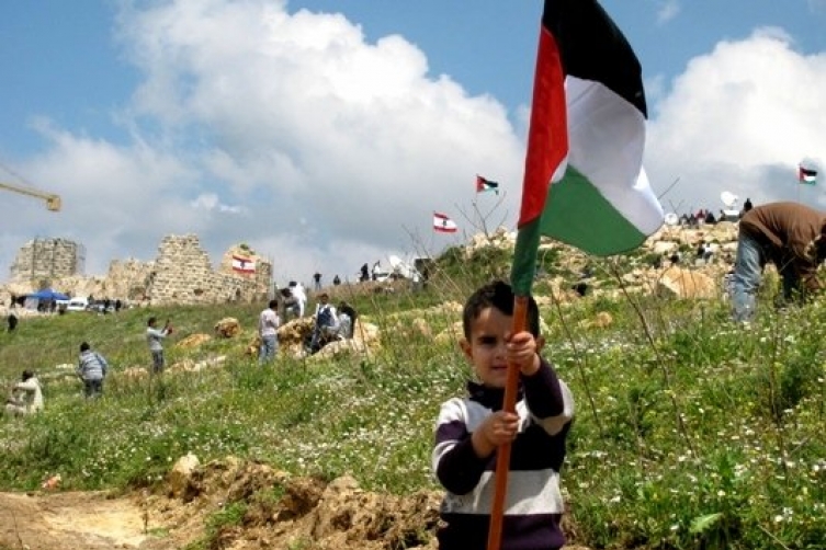 مستعد للتنازل عن «أرض إسرائيل لنا»/ مستعدة للتنازل عن «فلسطين لنا»