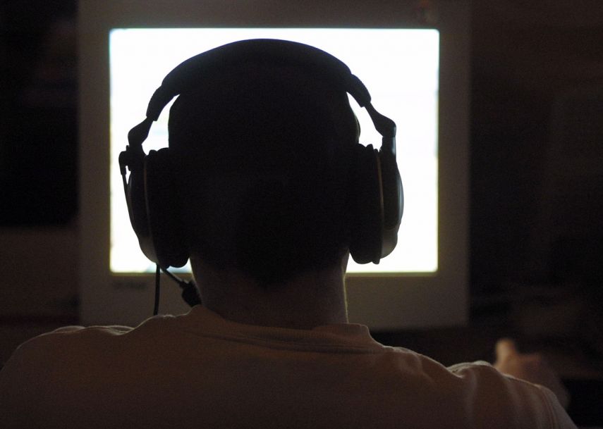 لجنة وزارية تصادق على مشروع قانون ينص على حجب المواقع الإباحية