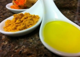 انعمي ببشرة أكثر نعومة بطريقة سهلة وطبيعية لإزالة الشعر الزائد