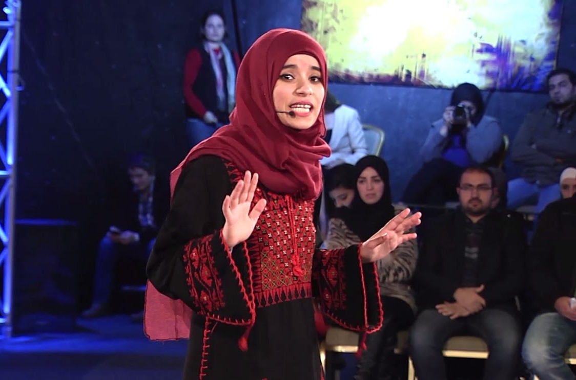 "الأورومتوسطي" يدين حملة التشويه ضد ضد منسقة المناصرة