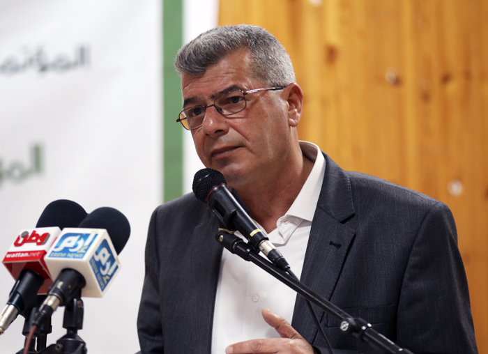 قراقع يطالب برلمانات العالم للتحرك لمنع اعتداء الاحتلال على الأسرى