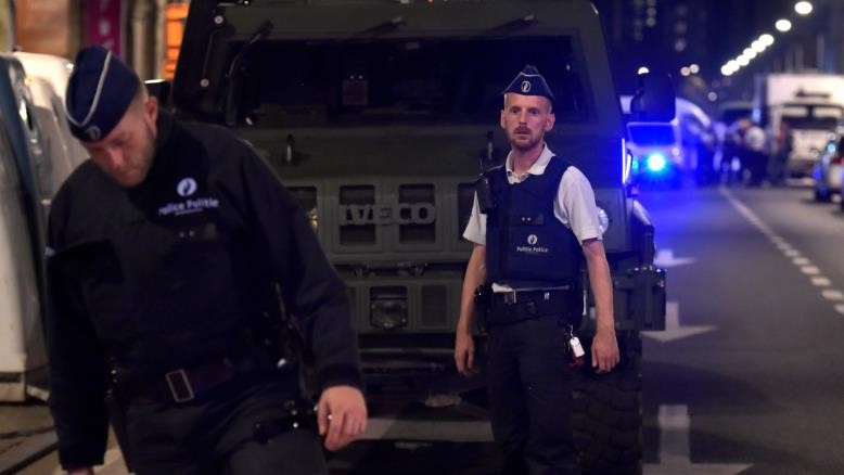 إصابات في عمليتي طعن بلندن وبروكسل