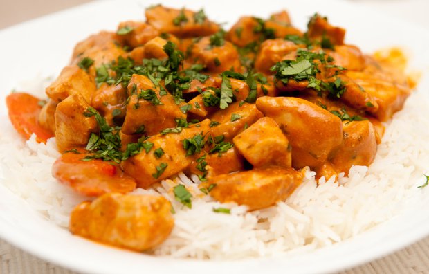 فيديو : كاري الدجاج مع الآرز بالليمون