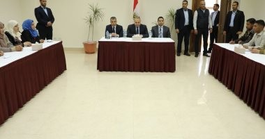 الوفد الأمنى المصرى يستقبل لجنة الدفاع عن خريجى غزة