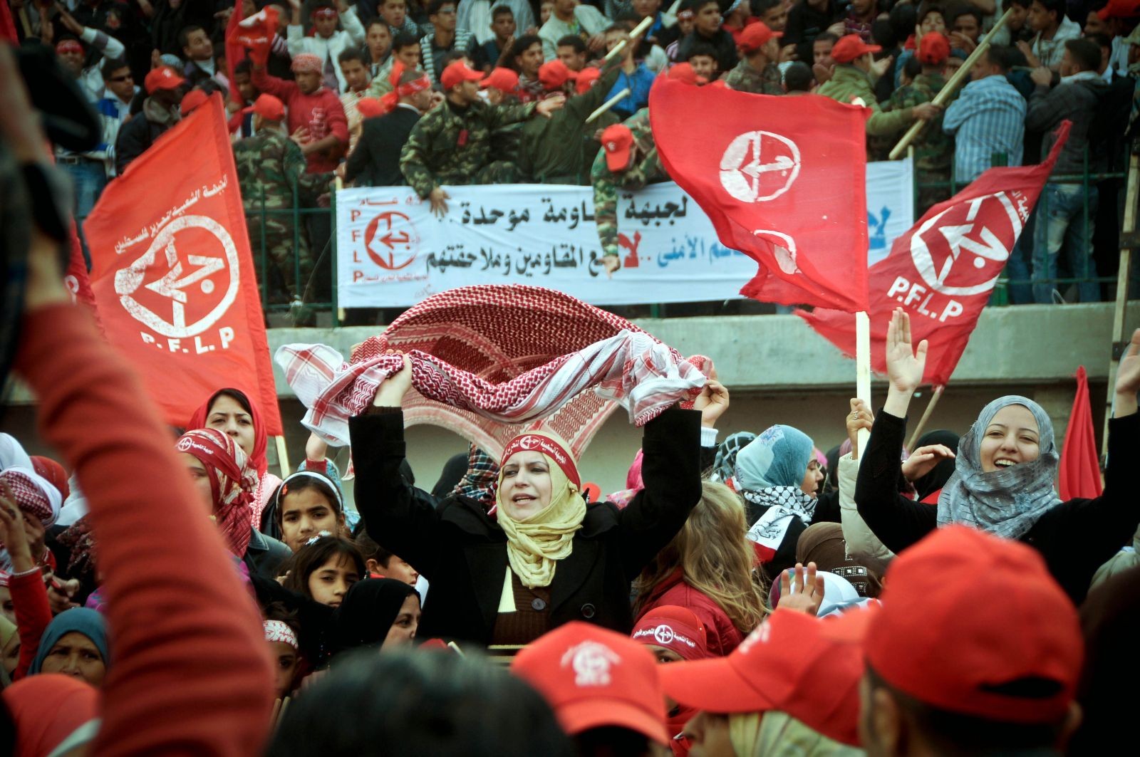 الشعبية: انهيار القطاع الصحي مقدمة لتدمير مقومات الحياة بغزة