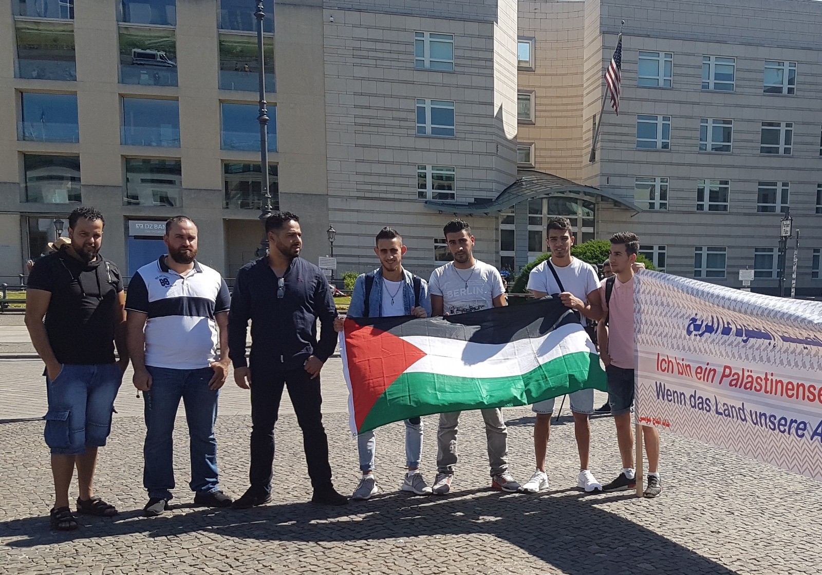 وقفة احتجاجية في برلين على ترحيل ألمانيا لـ 267 فلسطينيًا