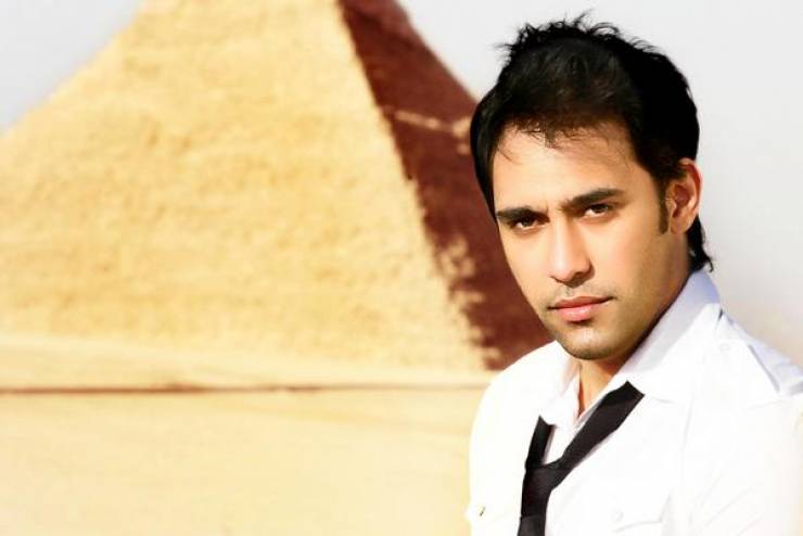 عمرو مصطفى يرد على هجوم شيرين: «مش هانزل لمستواكي»