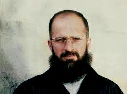 اقتحام منزل الشيخ "أبو ماريا" بشكل همجي واعتقاله