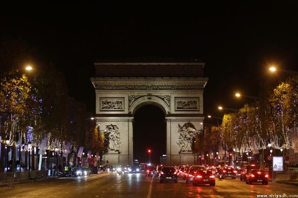 قطريتان تتعرضان لعملية سطو قرب باريس