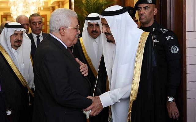 الرئيس عباس يهاتف العاهل السعودي وهذا ما دار بينهما!