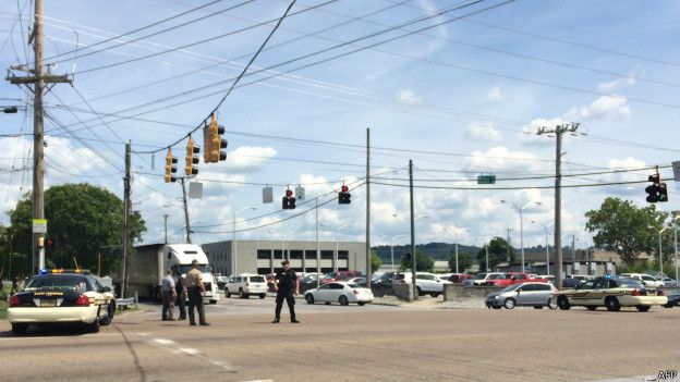 مقتل 4 من مشاة البحرية الأمريكية في إطلاق نار في مركزين للبحرية في تينيسي