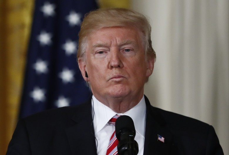 ترمب يكشف عن أهم قراراته في عامه الأول بالرئاسة
