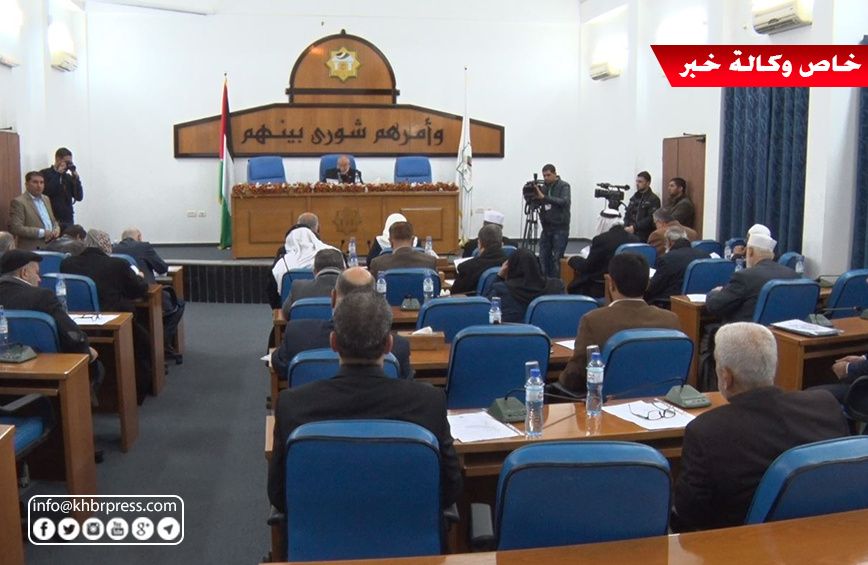 بالفيديو: التشريعي بغزّة يناقش وقف السلطة مخصصات الأسرى والشهداء ورواتب الموظفين
