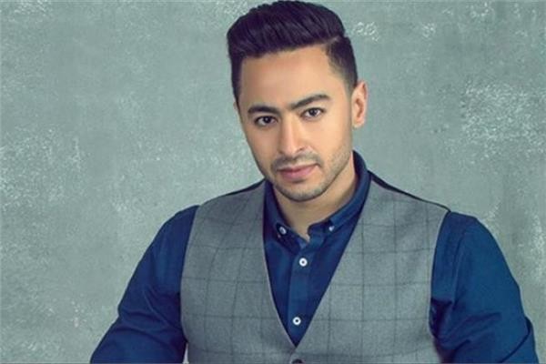 بالفيديو:  حمادة هلال  يحقق 7 ملايين مشاهدة بأغنية "أشرب شاى"