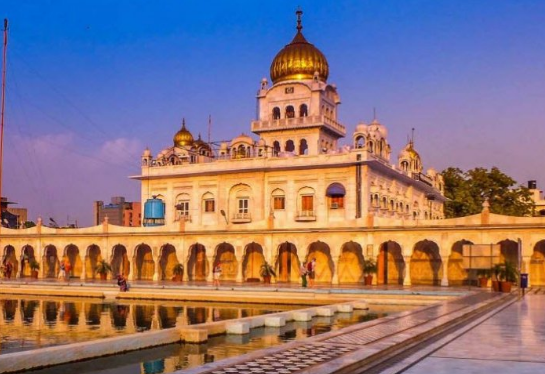 شاهدوا بالفيديو: "البحرين" تحتفل بمرور 200 سنة على تأسيس "المعبد الهندوسي"