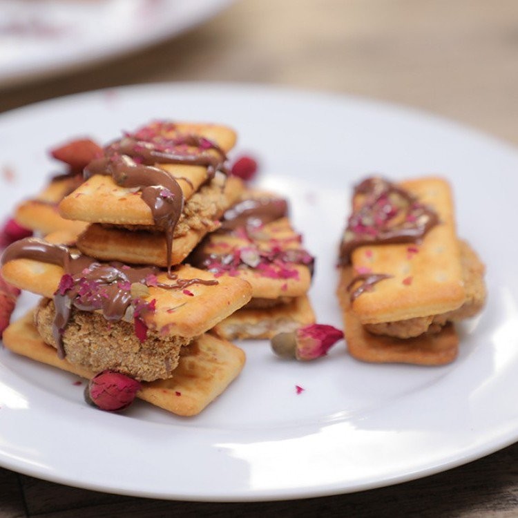 بالفيديو: طريقة تحضير "حلى بأربع مكونات "