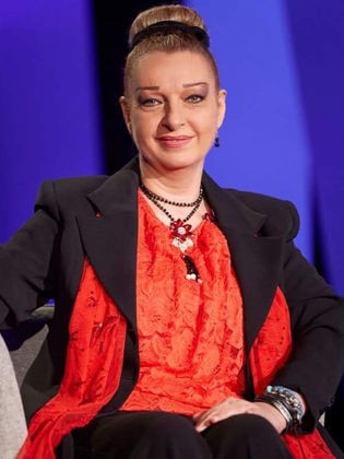 شاهدوا : نادين خوري تصوّر أولى مشاهدها في "حرملك".. وهذا دورها!