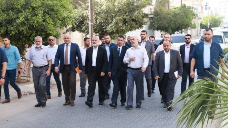 السنوار يوضّح الملفات التي تناقشها حماس مع الوفد المصري