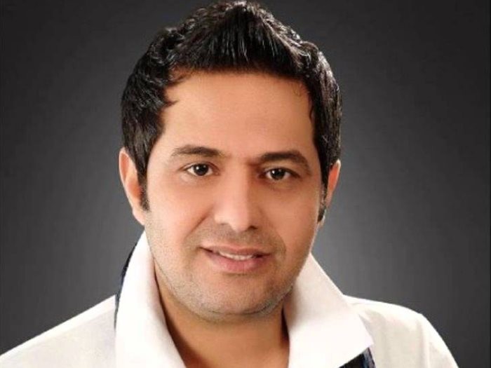 بالفيديو: "حاتم العراقي" يشوق جمهوره "لأغنيته الجديدة"