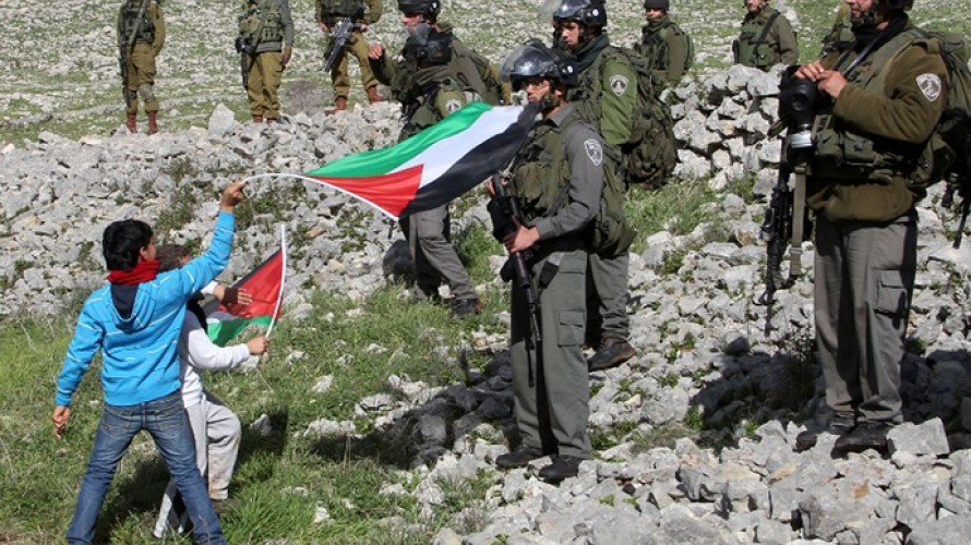 حرب "مصطلحات" تشنّها أجهزة الاحتلال ضد وسائل الإعلام الفلسطينية والعربية