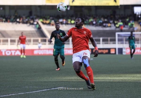 الأهلي المصري يسقط أمام فيتا كلوب بضربة قاتلة