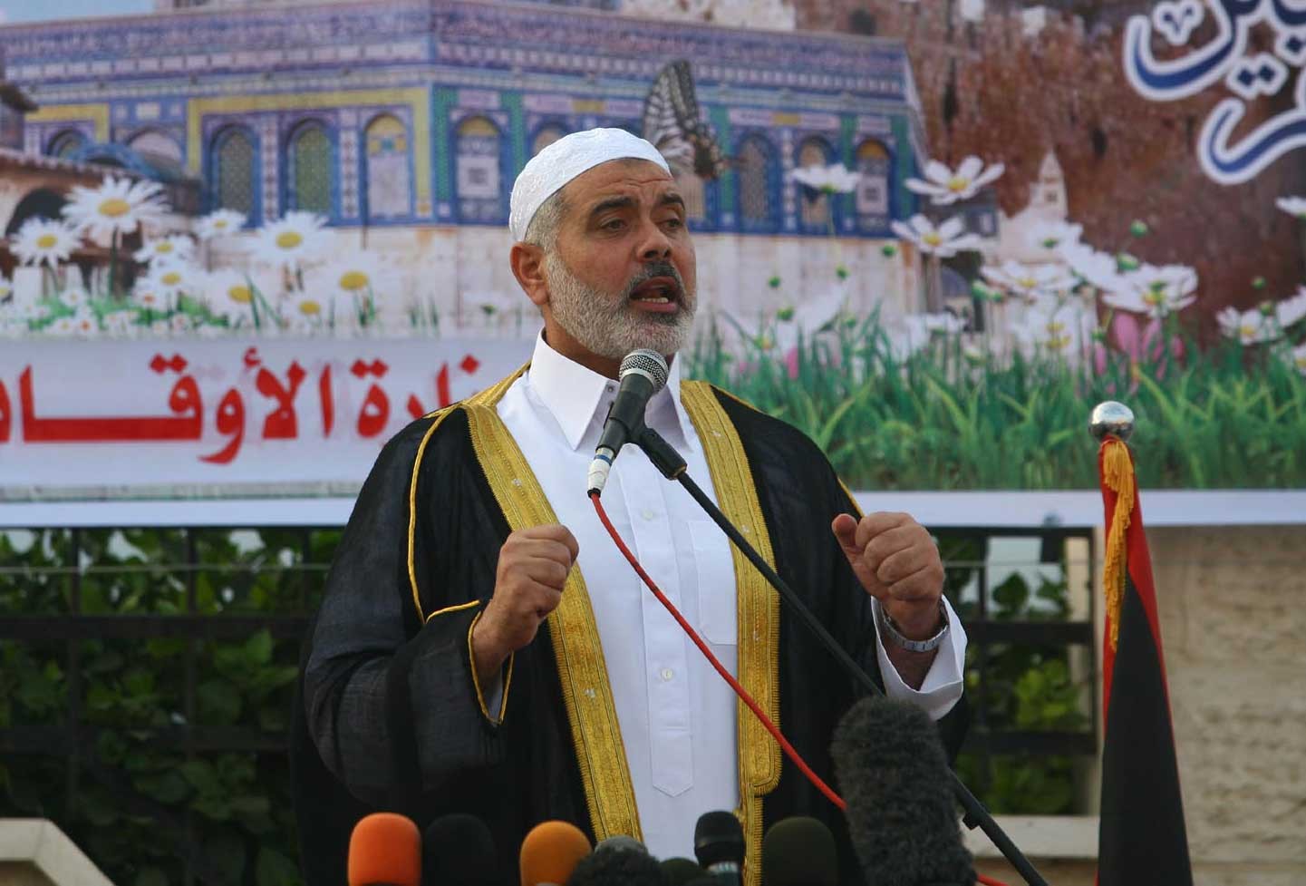 هنية يكشف عن 3 مسارات لحركة حماس في التعامل مع أوضاع غزّة
