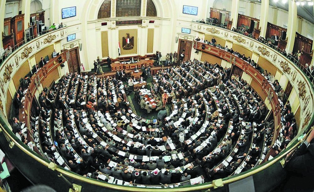 البرلمان المصري يوافق على تمديد الفترة الرئاسية لـ6 سنوات