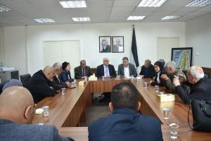 وزير العدل يُناقش عددًا من القضايا العمالية مع اتحاد نقابات العمال