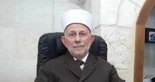 رئيس مجلس الأوقاف يعود إلى المسجد الأقصى