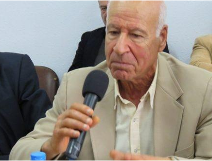 مرة أخرى، إلهان عمر