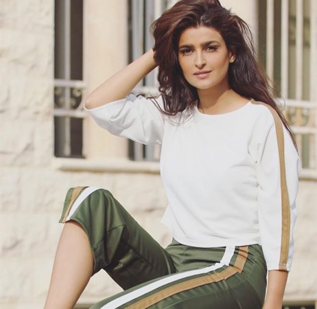 شاهدوا: علا الفارس تنافس مايا دياب