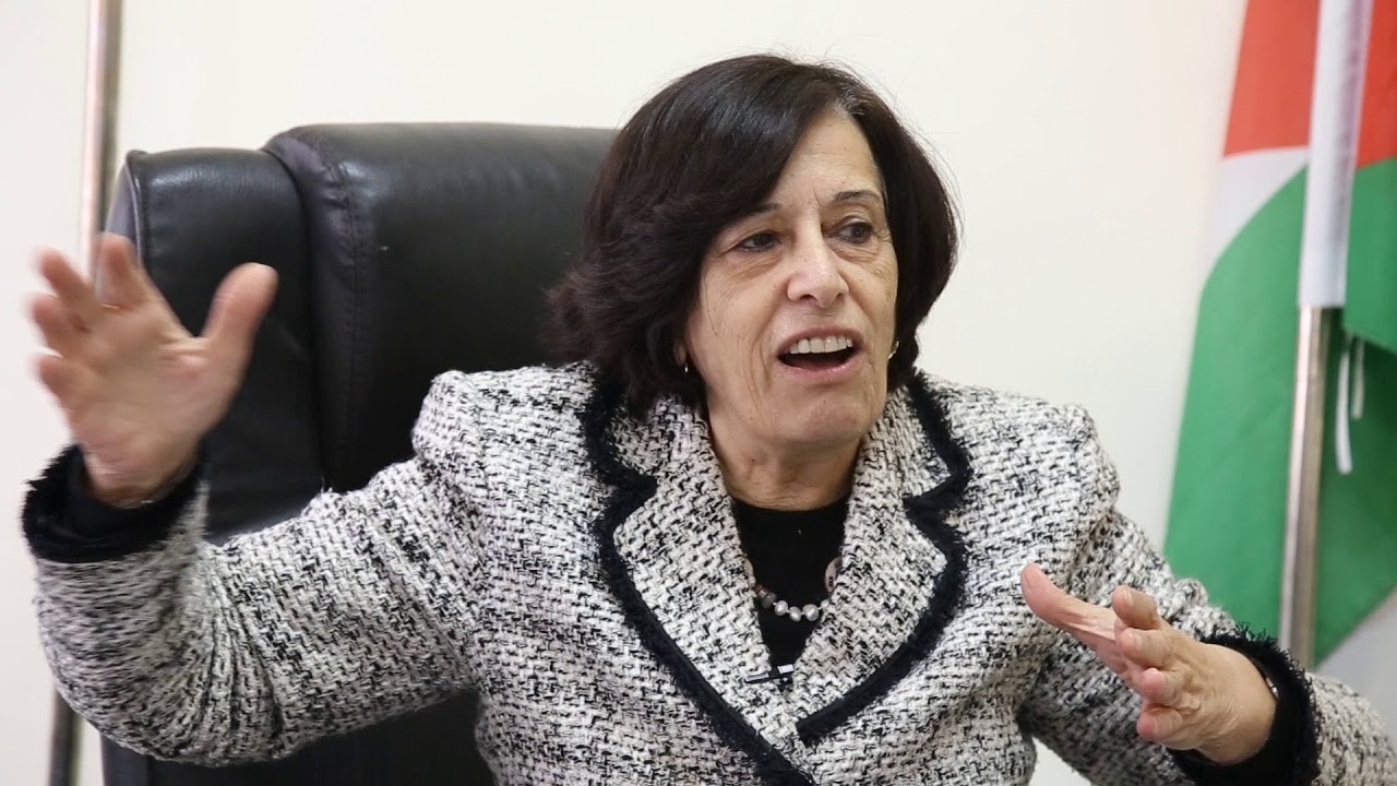الأمينة العامة لحزب "فدا" توضح حقيقة قرار استقالتها من هيئاته الإدارية